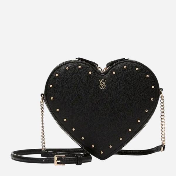 Сумка крос-боді Victoria's Secret Heart Crossbody Bag Black  &mdash; основне фото товару, вигляд спереду