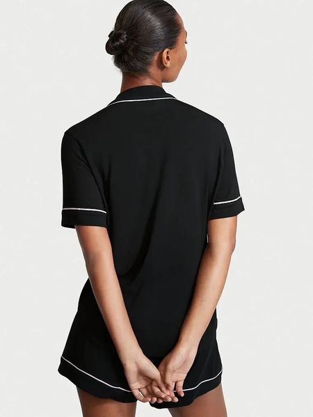 Піжама з шортами Victoria's Secret Modal Short PJ Set &mdash; основне фото товару, вигляд спереду
