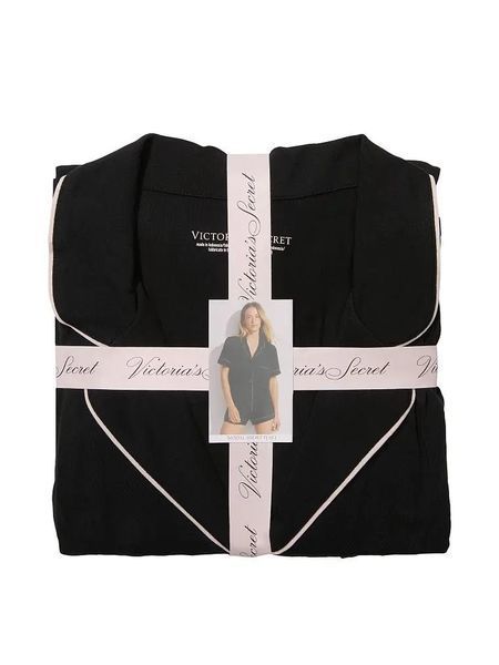 Піжама з шортами Victoria's Secret Modal Short PJ Set &mdash; основне фото товару, вигляд спереду