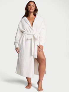 Халат Victoria's Secret Chenille Hooded Long Robe Purest  &mdash; основне фото товару, вигляд спереду