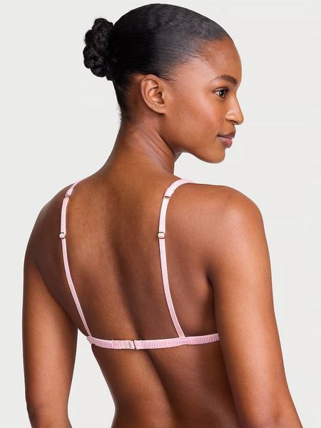 Бюстгальтер Victoria's Secret Tease Satin Kiss Triangle Bralette  &mdash; основне фото товару, вигляд спереду