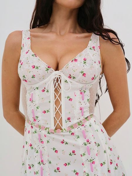 Пеньюар Victoria's Secret For Love & Lemons Xander Mini Slip Dress White Floral &mdash; основне фото товару, вигляд спереду
