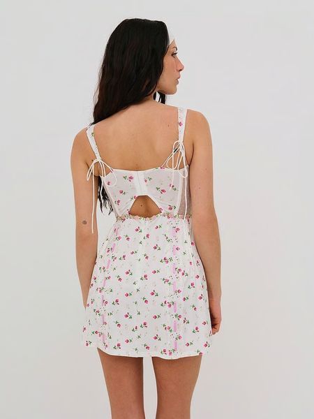 Пеньюар Victoria's Secret For Love & Lemons Xander Mini Slip Dress White Floral &mdash; основне фото товару, вигляд спереду